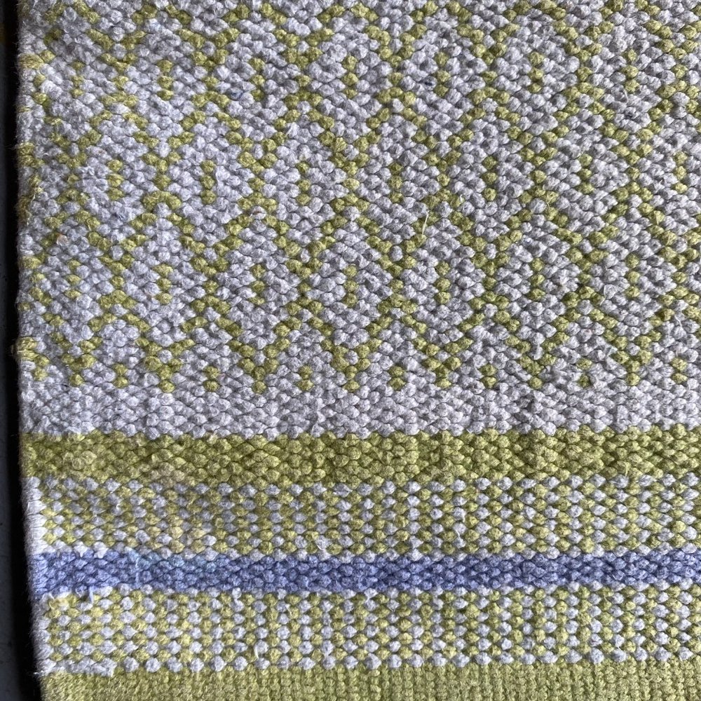 Small Area Rug - Picture 4 of 5